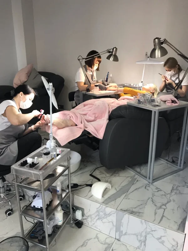 image (230) 1